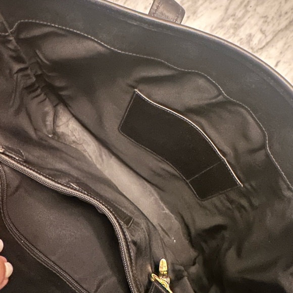 Coach Vintage Black Leather Tote Bag - Picture 3 of 13
